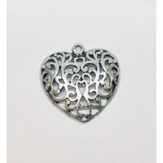 Pendant - filigree heart