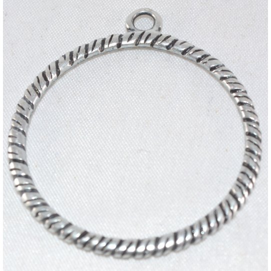 Pendant - striated circle