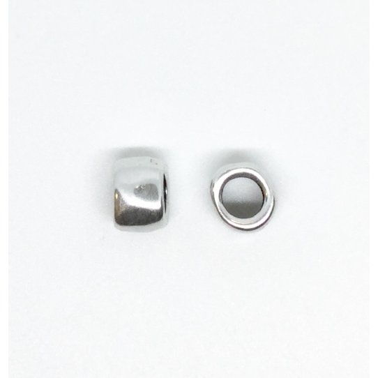 PEARLS CYLINDRICAL HOLE 7MM