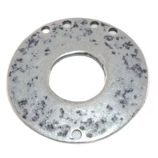 Pendant cercle-médaille avec trous