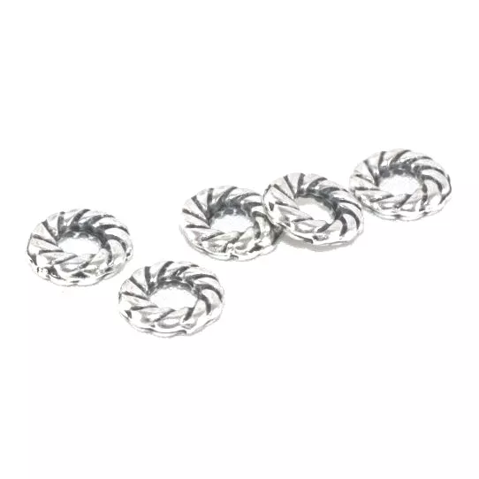 Petit cercle torsadé