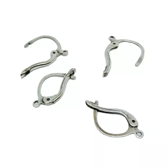 20 Dormeuses  en laiton plaqué rhodié