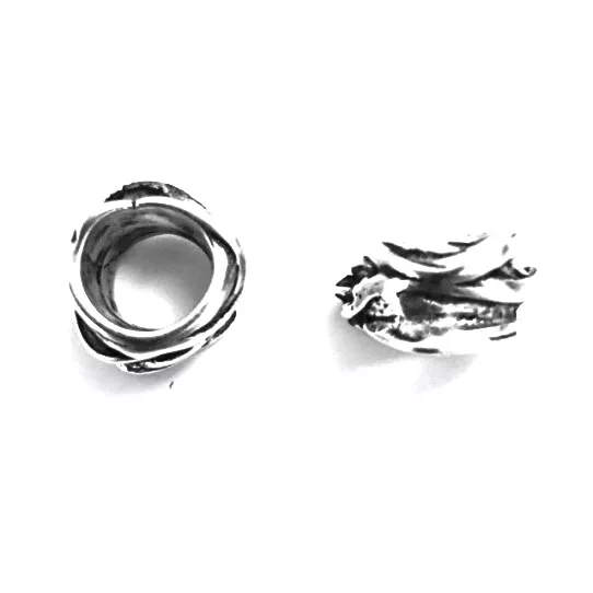 Perle irrégulière de 13 mm de diamètre, 8 mm cercle intérieur