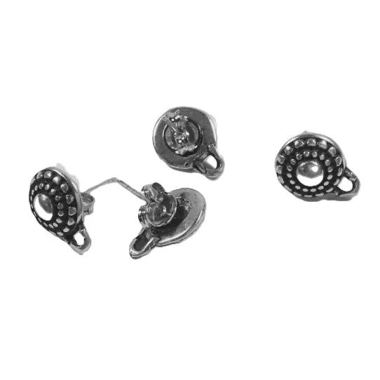 Boucles d'oreilles à clous avec motif