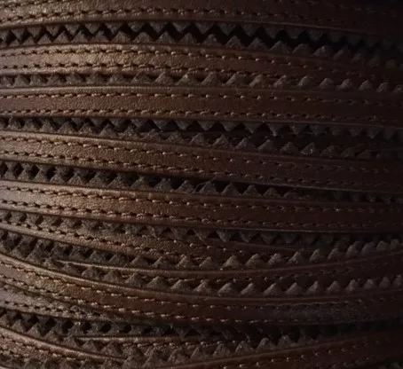 Cuir dentelle cousu, double couture 5 mm - Marron