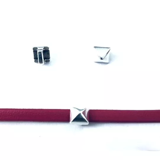 Passant pyramide pour cuir plat 3mm