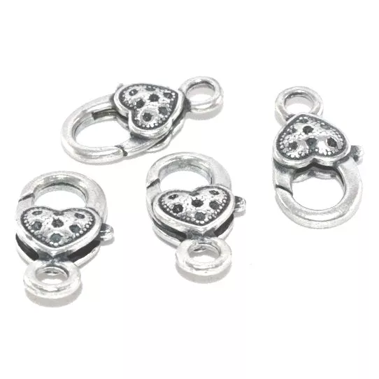 Mousquetons avec coeur à points