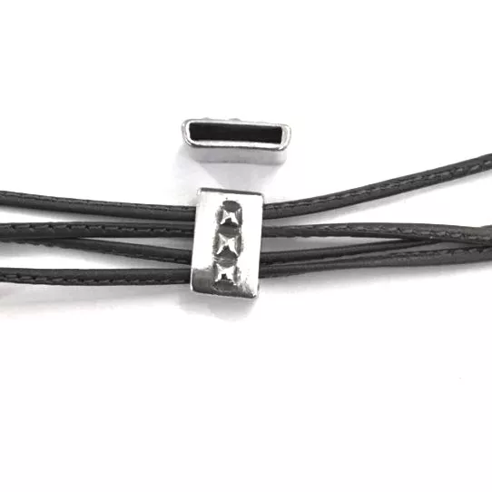 Passant en étain pour cuir fin plat 10mm avec motif