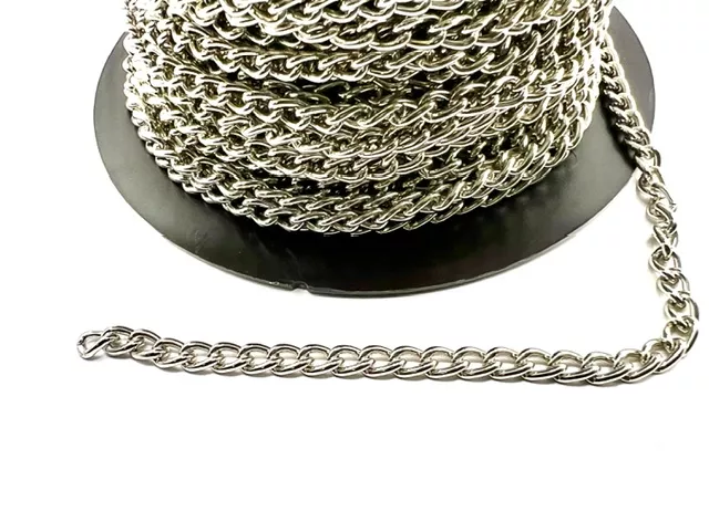 Chaine aliminium 5x6mm idéal pour accrocher des breloques