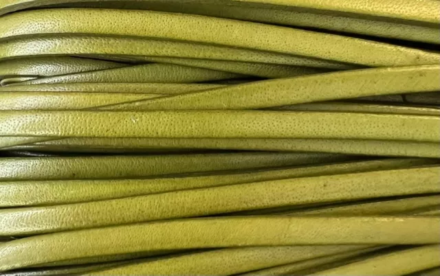 CUIR DE VEAU 5MM ITALIEN - nouvelles couleurs  - Vert anis