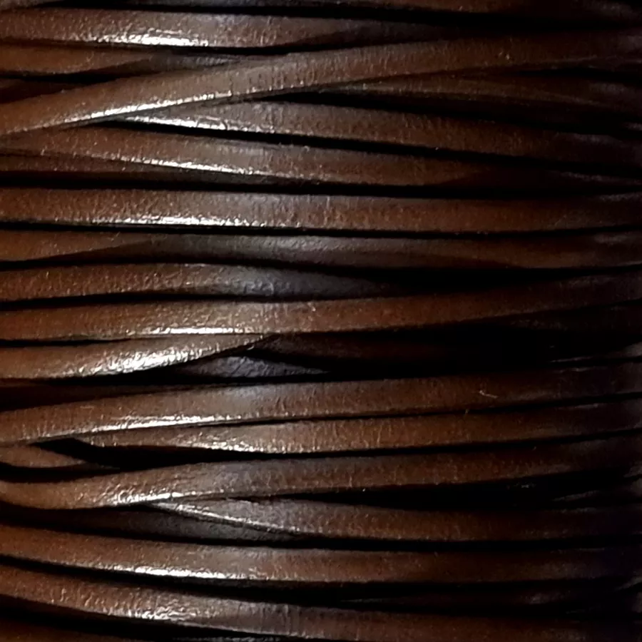 1m Cuir de veau 3mm plat-NOUVELLES COULEURS - Marron foncé