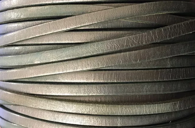 Cuir de veau nacrés 5mm - Vert