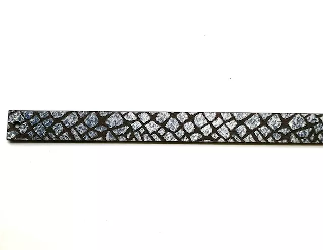 CUIR LASER 10MM CRAQUELE - Bleu marine