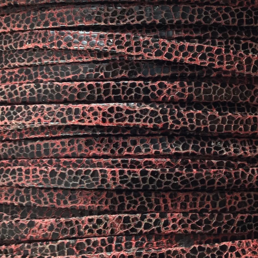 Cuir exclusivité idil motif lezard vieilli - Bordeaux