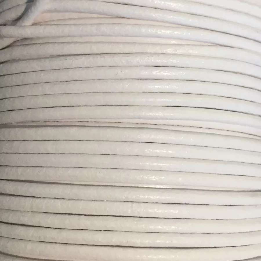 Cuir rond 2 mm couleurs pastel et métallisées - Blanc