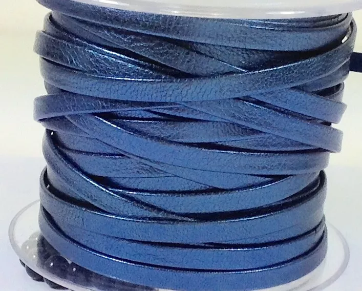 Cuir chèvre métallisé 5 mm_couleurs tendances automne-hiver - Bleu métallisé