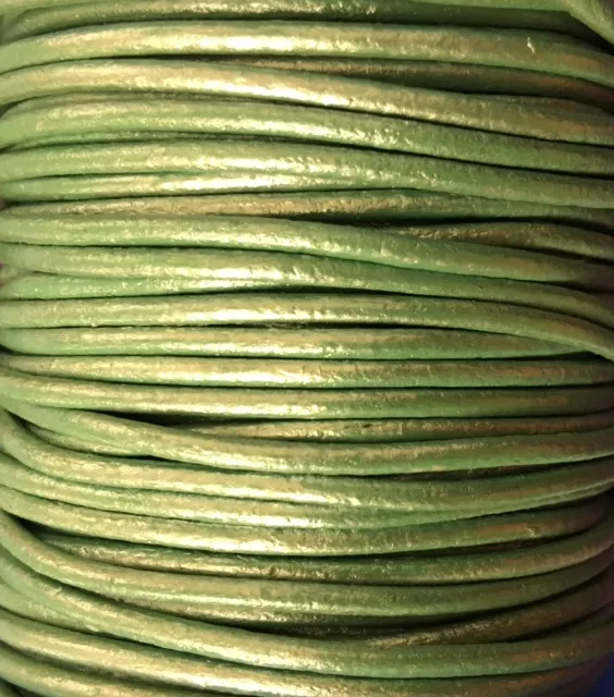 Cuir rond 2 mm couleurs pastel et métallisées - Vert clair métallisé