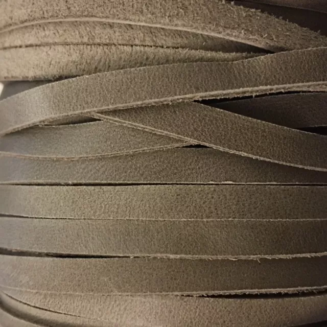 lanière 4 mm en veau non doublé pour sautoir - Piedra (taupe clair)