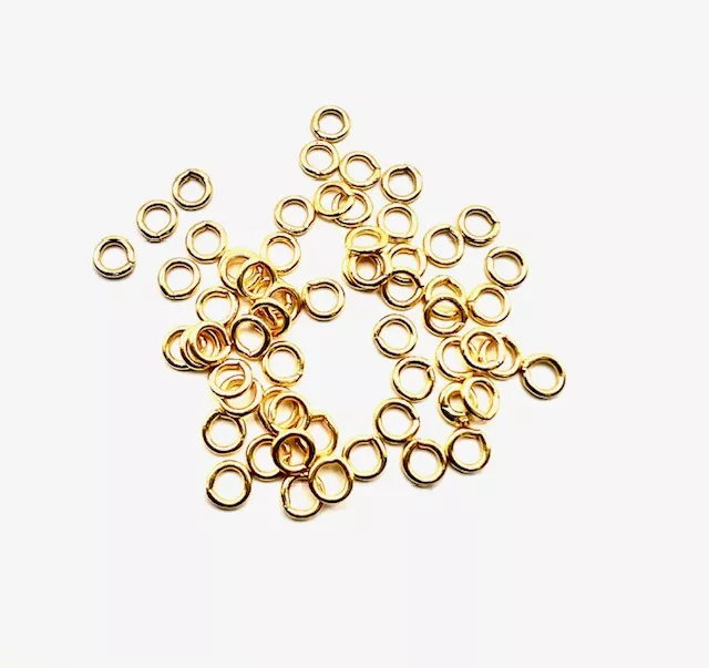 100 petits anneaux en laiton plaqué argent ou Or 5mm ep 0.9mm - Or