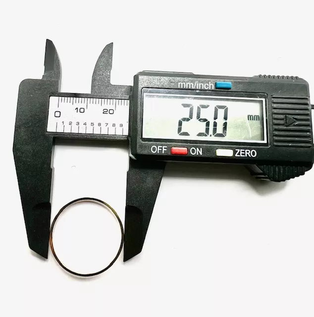 Cercle de 25mm. en laiton plaqué argent en France 10 micron  - Or