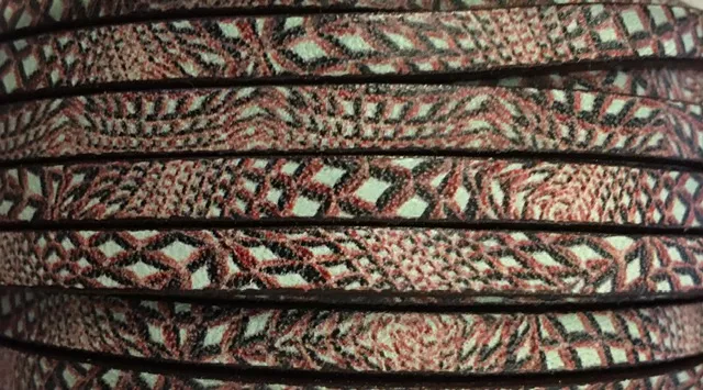 Cuir de veau imprimé; nouveaux modèles - Lilas