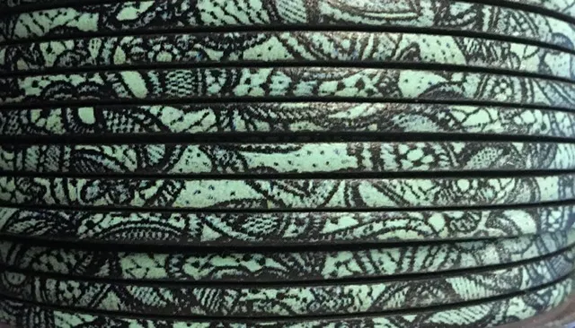 cuir de veau 3mm imprimé, NOUVEAUX MODELES  - vert eau très clair