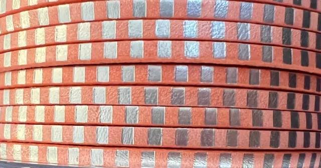 cuir de veau 3mm avec rayure - Orange