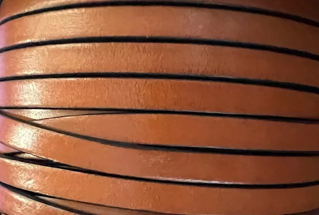 Cuir de veau 7mm - Marron moyen