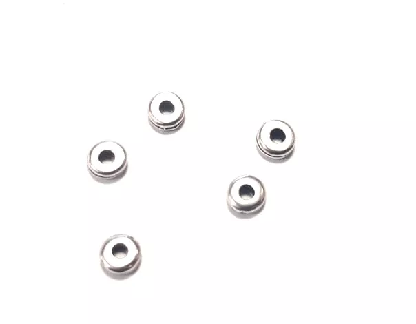 Petits anneaux en zamac