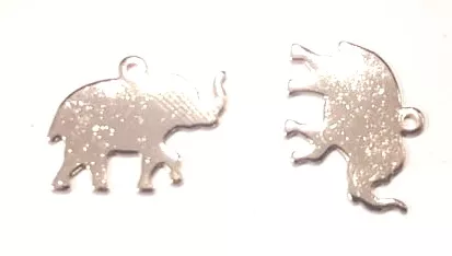 Éléphant en laiton