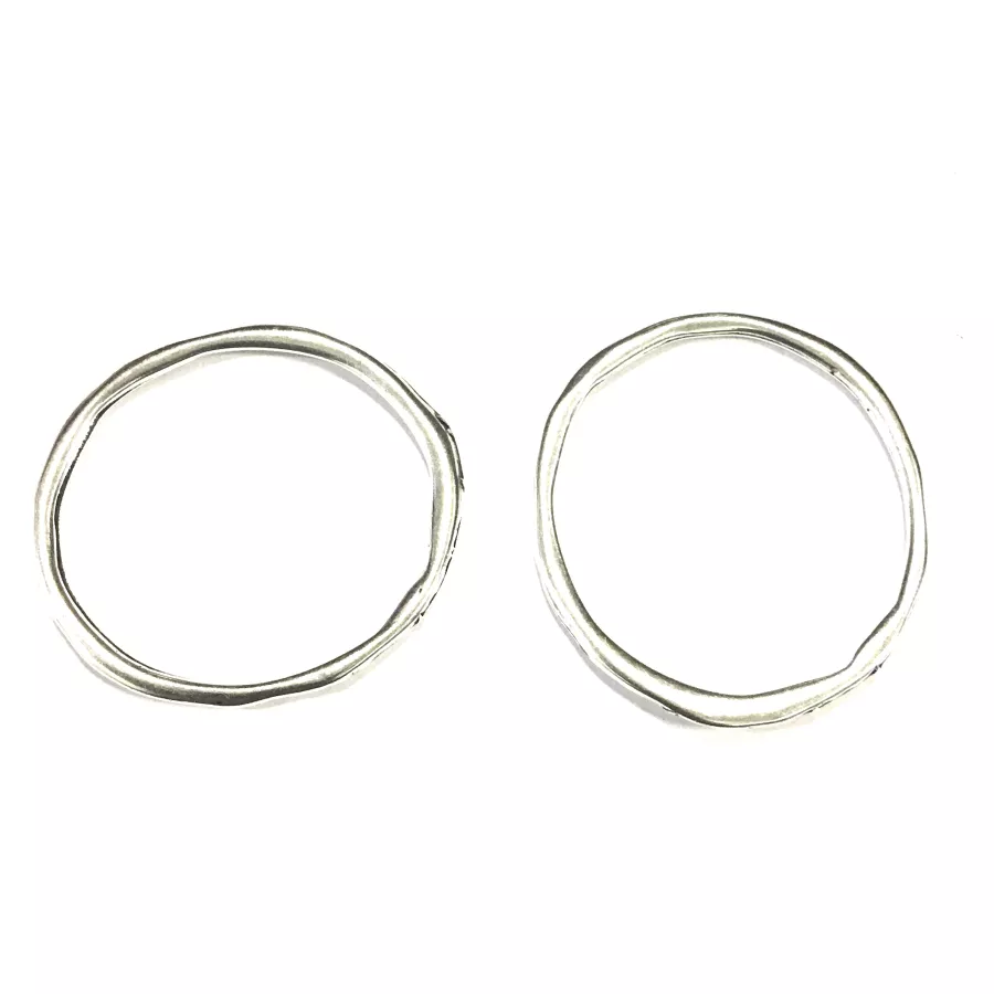 Grand cercle irrégulier 40 x 36mm 