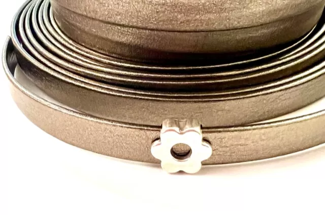Passant fleur pour cuir 10mm