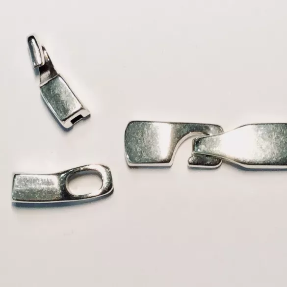 Fermoir crochet pour cuir 5mm plat plaqués 10microns argent