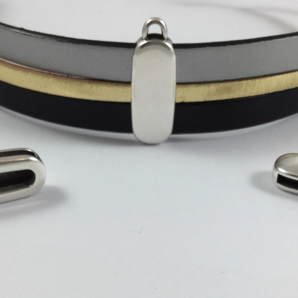Accroche breloque pour cuir 25mm